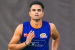 Arjun Tendulkar, Arjun Tendulkar earnings, how much does arjun tendulkar earn, Mumbai indians