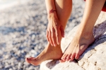 vaseline cracked heels, how to fix cracked heels permanently, 5 home remedies to fix cracked heels, Jelly
