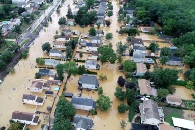 Floods in USA&#039;s Tennesse: 22 Dead