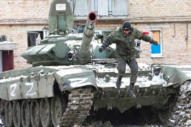 Russia is Sending New Troops to Ukraine