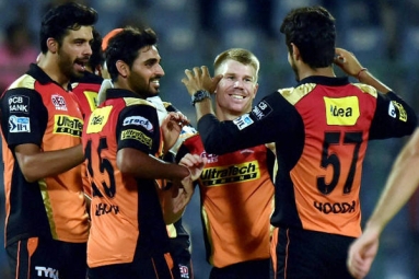 SRH Drowns RCB In the First Match of IPL
