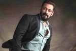 Chiranjeevi and Salman Khan for God Father, Chiranjeevi and Salman Khan breaking news, salman khan joins the sets of chiranjeevi s next, Lucifer remake