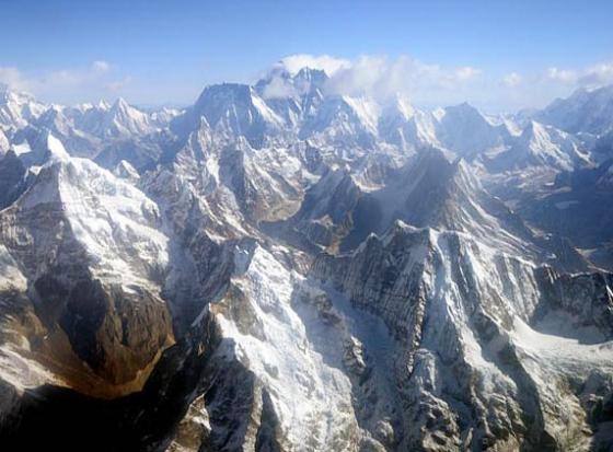 Eyewitness describes &#039;terrifying&#039; Everest brawl