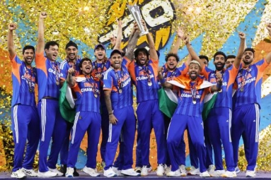 BCCI announces Rs 131 Cr Prize Money for Team India