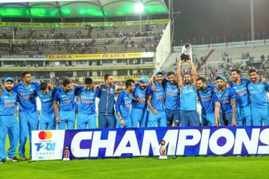 India Bags The T20 Series Against Australia With Hyderabad Win